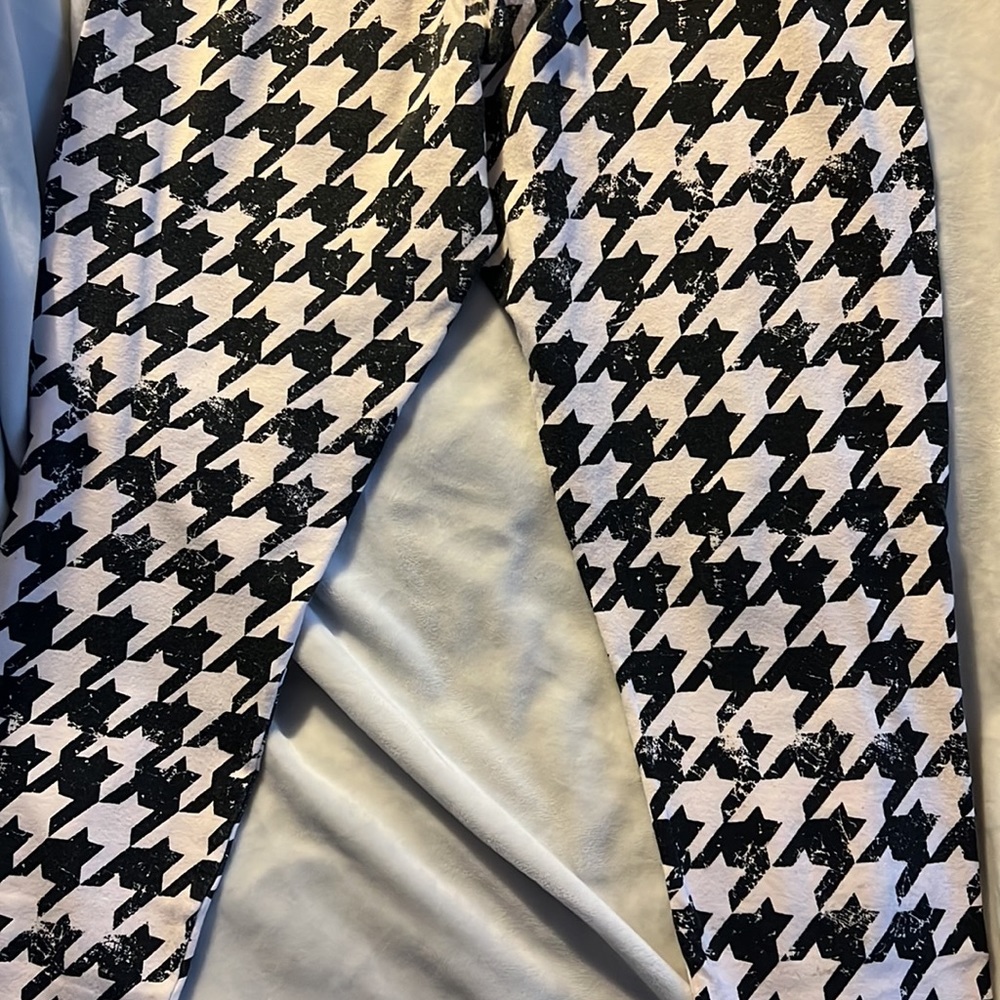 No Boundaries, stretchy tights,L - Picture 9 of 11